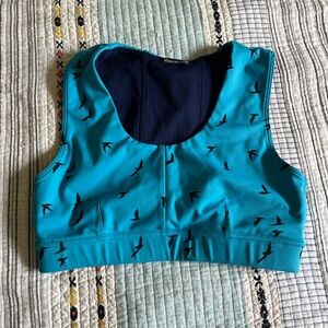 Oiselle Flyout Bra blue flying bird print size 8